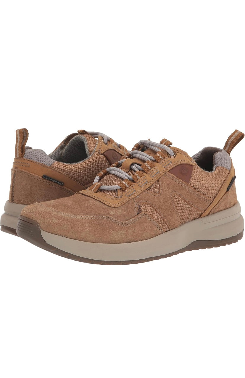 Clarks Womens Collection Sneaker