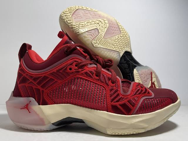 Wmns Air Jordan 37 Low 'Lift Up'