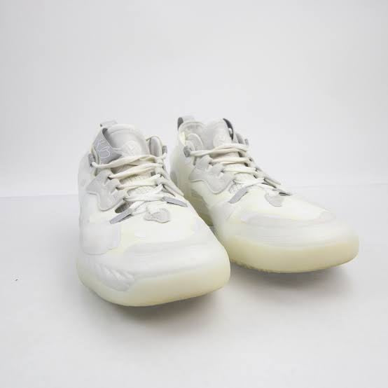 Harden Vol. 5 Futurenatural 'White Grey'