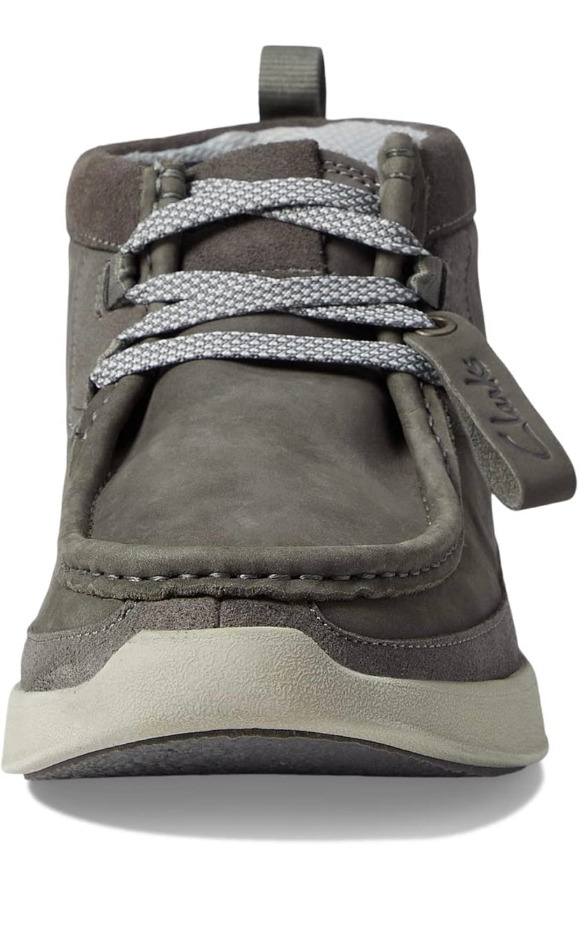 Clarks mens RaceLite Wally Chukka Boot