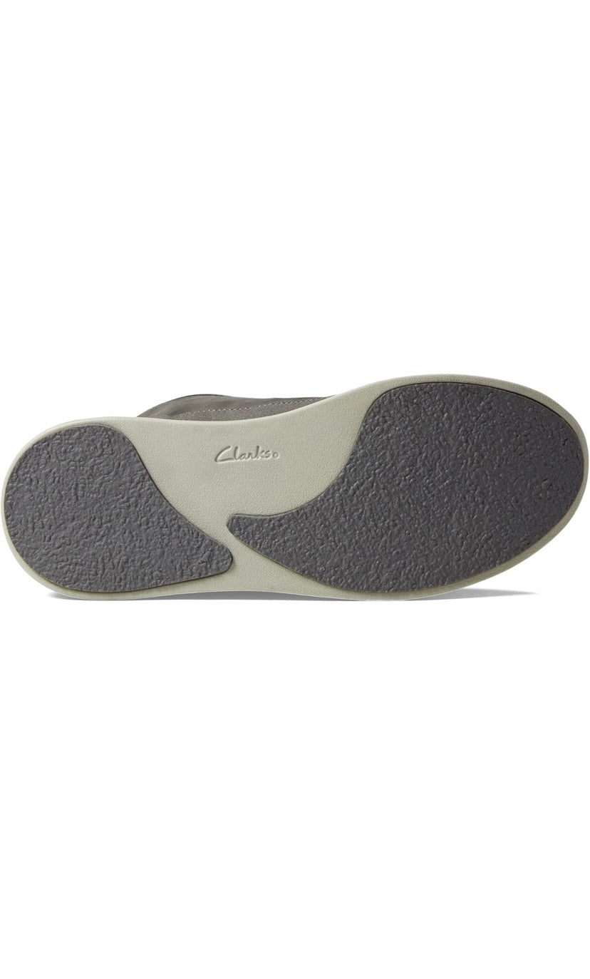 Clarks mens RaceLite Wally Chukka Boot