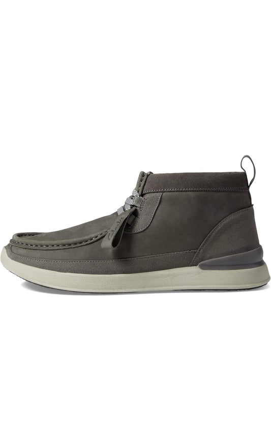 Clarks mens RaceLite Wally Chukka Boot